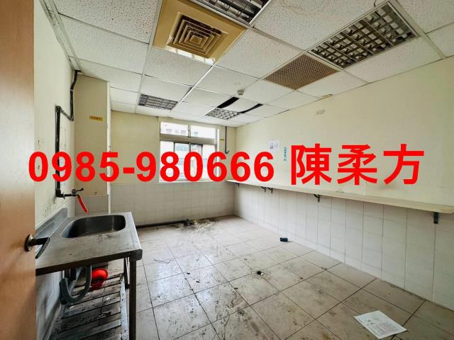 嘉義西區店面-2