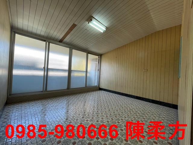 東區透天-11