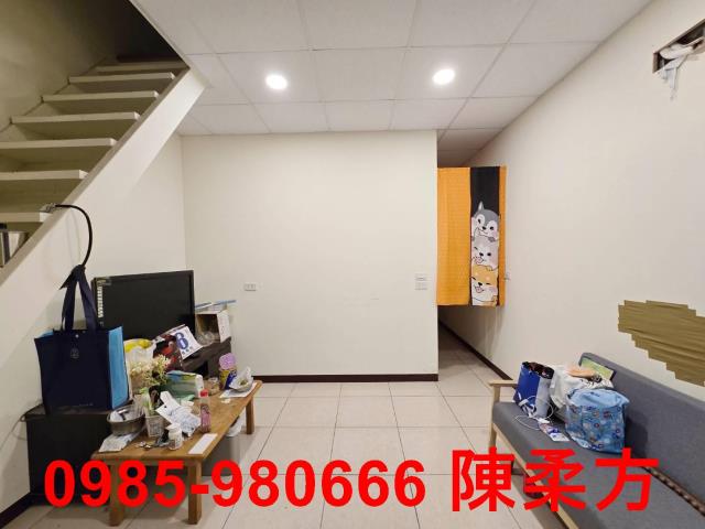 西區透天-1