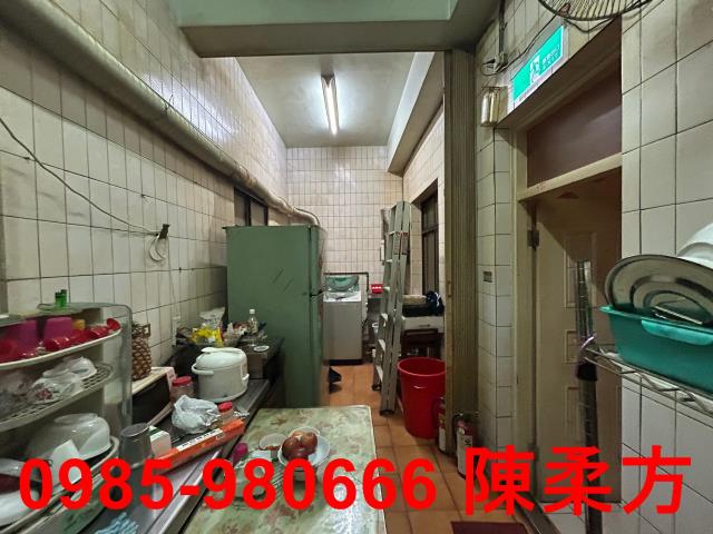 嘉義西區店面-12