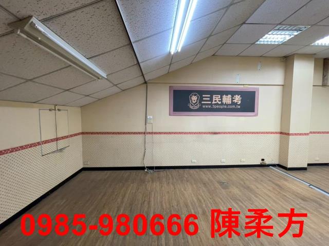 嘉義西區透天-11